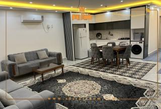 اقامتگاه در شیراز؛ تجربه ای به یادماندنی با شیرازروم