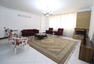 آپارتمان مبله در میرزای شیرازی