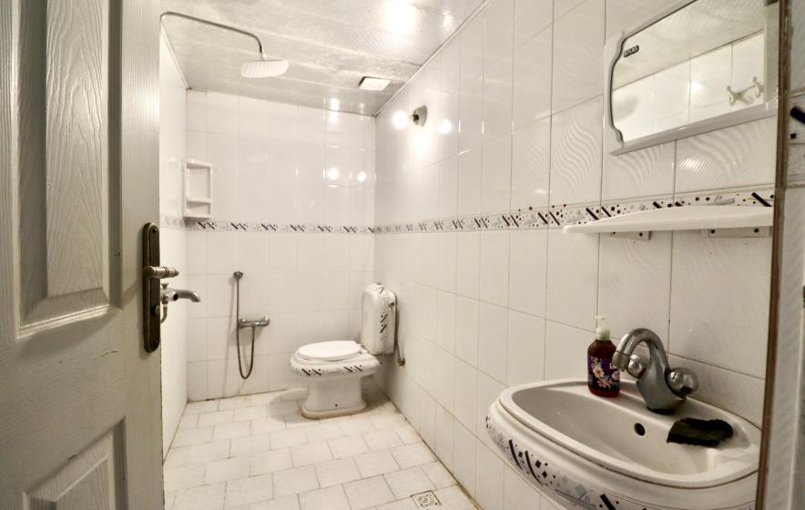 آپارتمان مبله در میرزای شیرازی 5