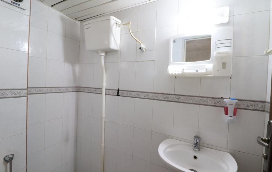 اجاره روزانه اپارتمان مبله دو خوابه  در قلب شیراز 3