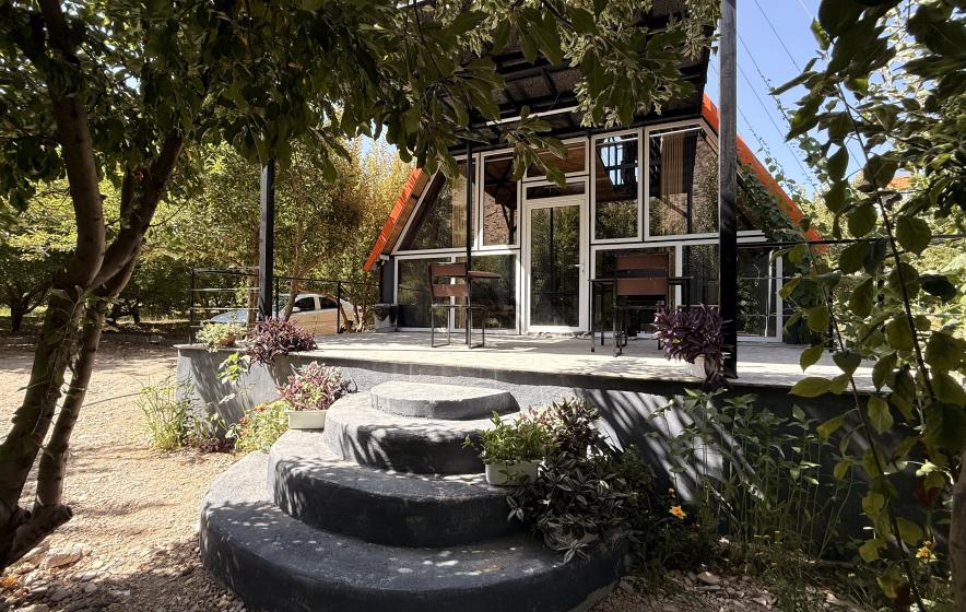 کلبه سوئیسی دو خواب واقع در بیضا 9