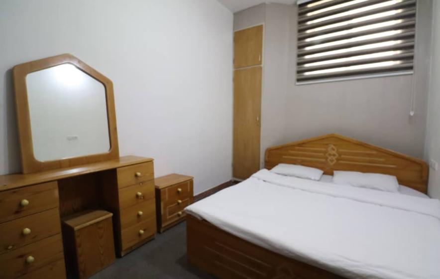 واحد دو خوابه واقع در خیابان دانش آموز 5