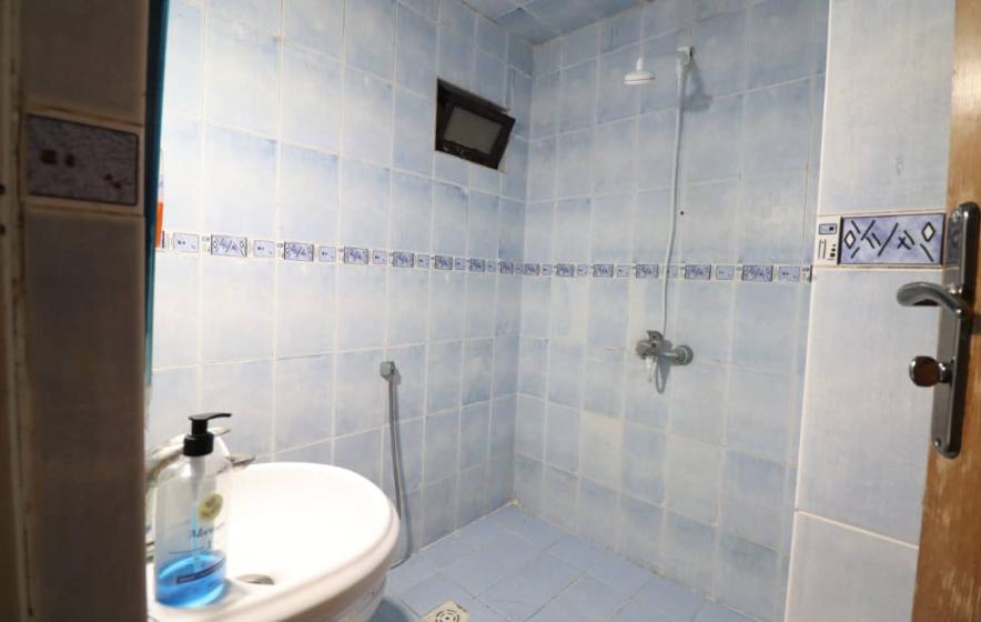 واحد دو خوابه واقع در خیابان دانش آموز 6