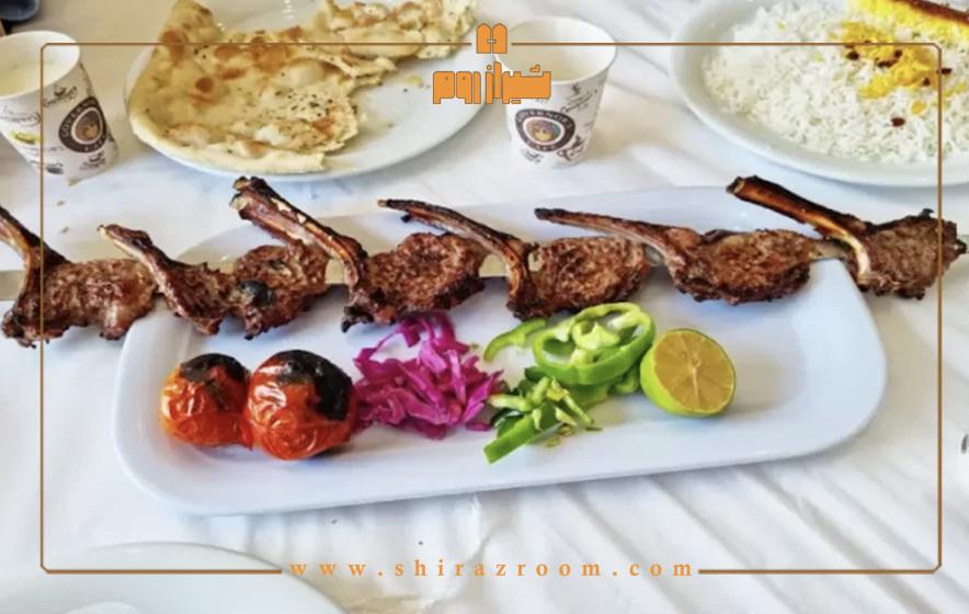 معرفی 10 رستوران محبوب شیراز؛ شماره تلفن، آدرس، ساعت کاری و منو 