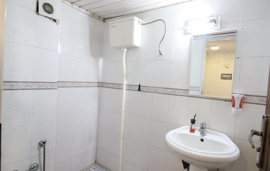 اجاره واحد مبله در سینما سعدی 4